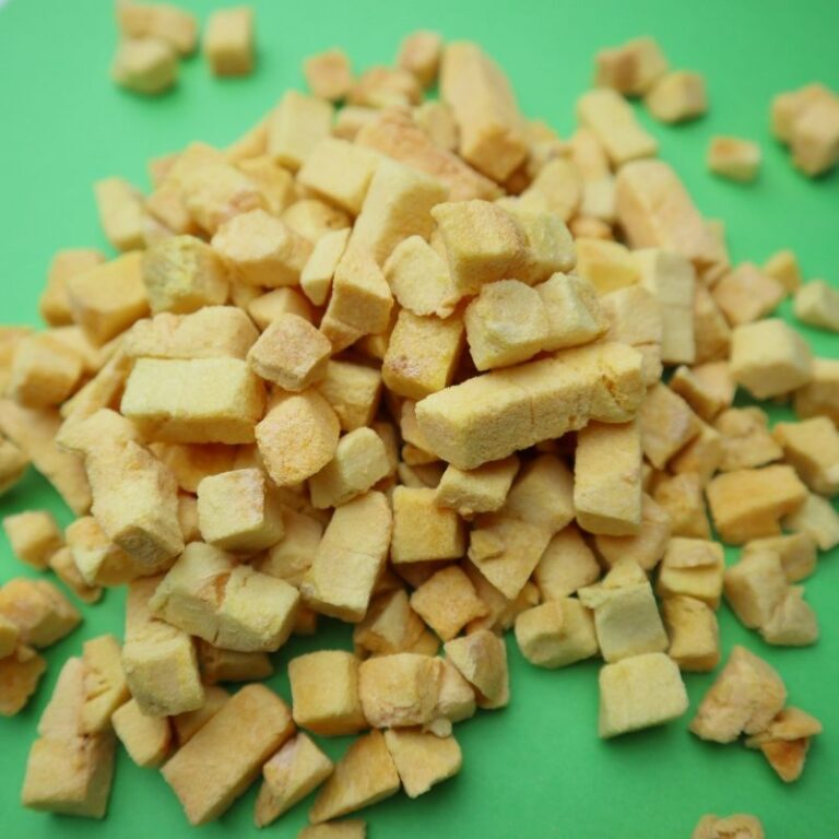 freeze dried apricot dices 1