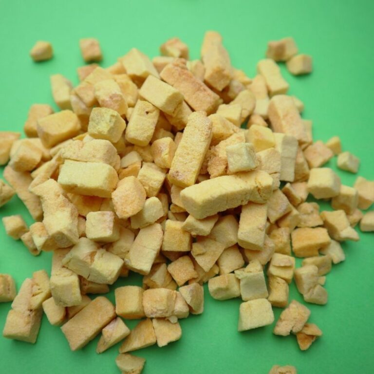 freeze dried apricot dices 2