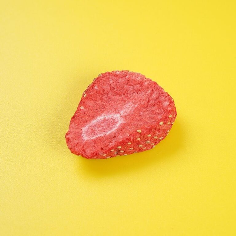 freeze dried unsweetened strawberry slices 2