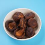 vacuum fried shiitake mushroom crisps 6 1