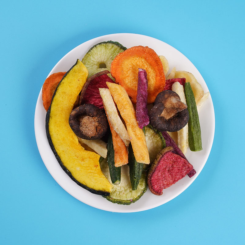 mixed fried fruit and vegetable crisps